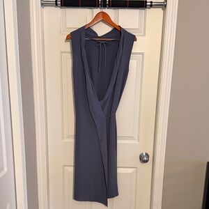 Elegant Sleeveless Gray Dress